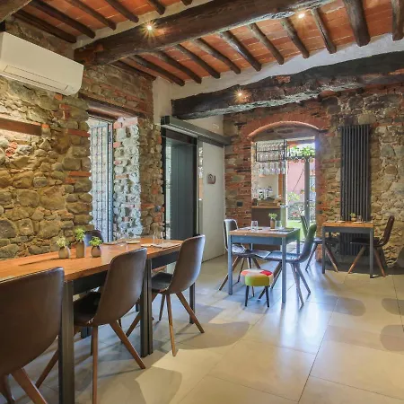 Le Poggiole-1 By Interhome